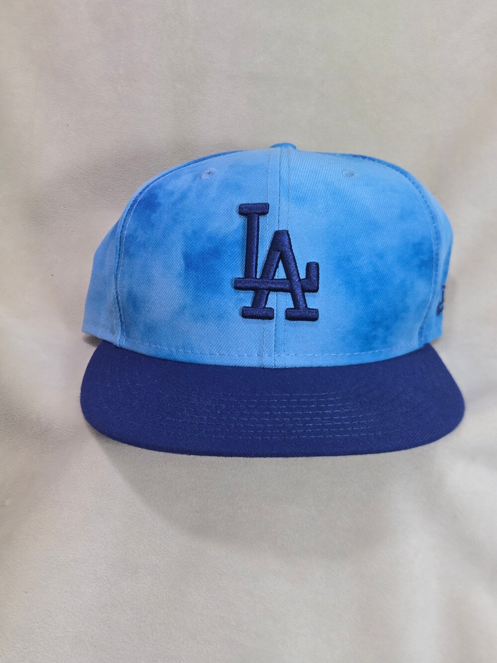 New Era 59FIFTY LA Dodgers Blue Tie Dye Fitted Hat Size 7 1/4 Baseball Cap MLB